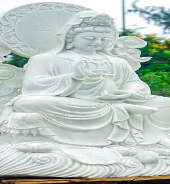 Tượng Quan Âm Tự Tại Bằng Đá